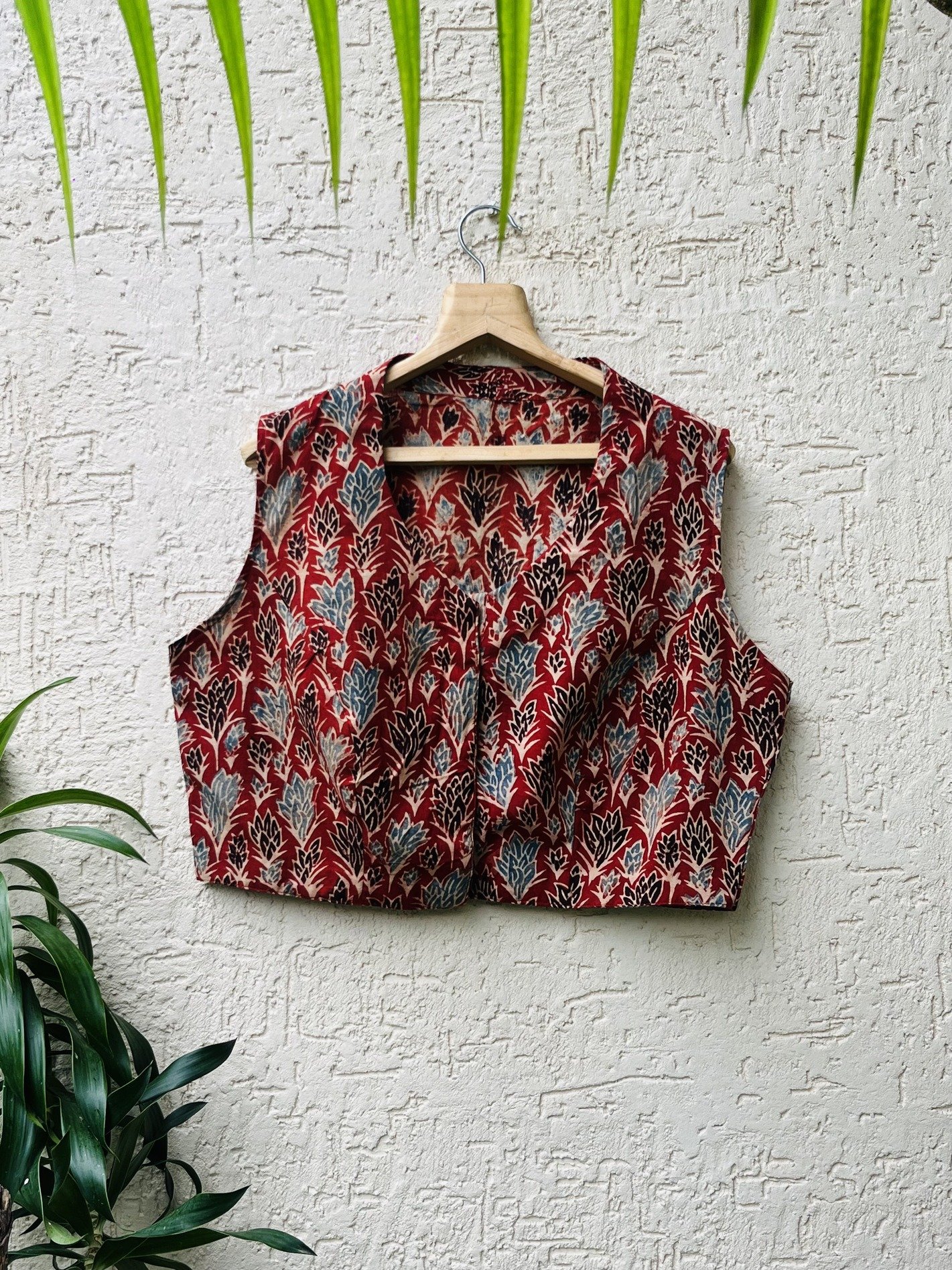 IMG_6067.jpg COTTON CROP TOP/BLOUSE - Image 1