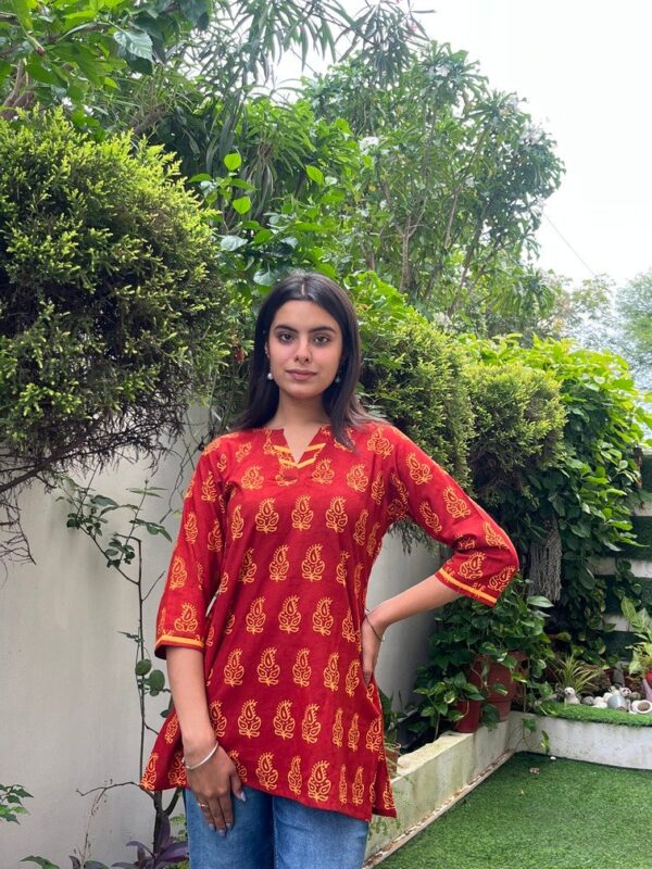 COTTON SHORT TOP/kurti