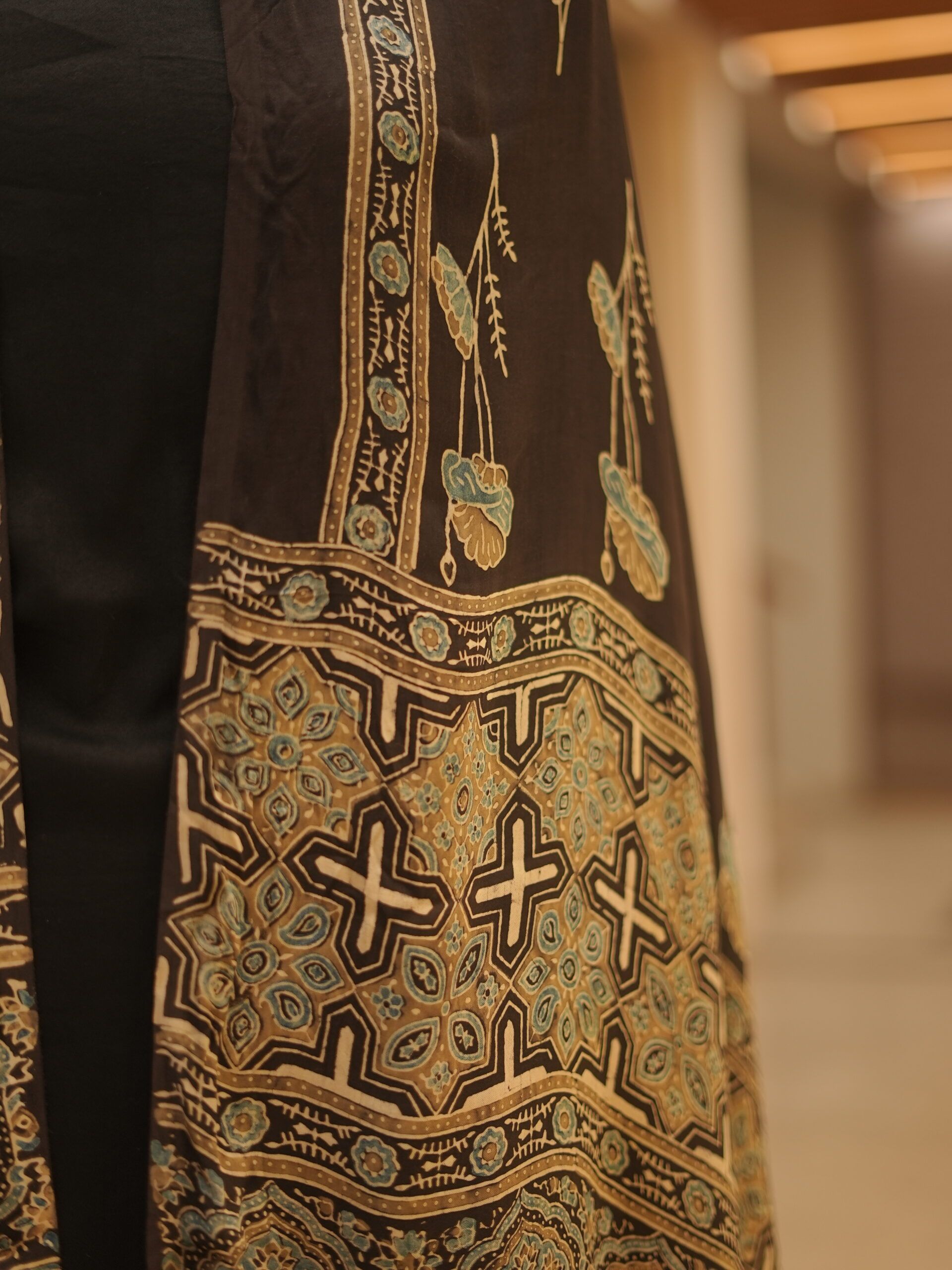 ZVE05676 Modal silk ajrakh stoles - Image 3