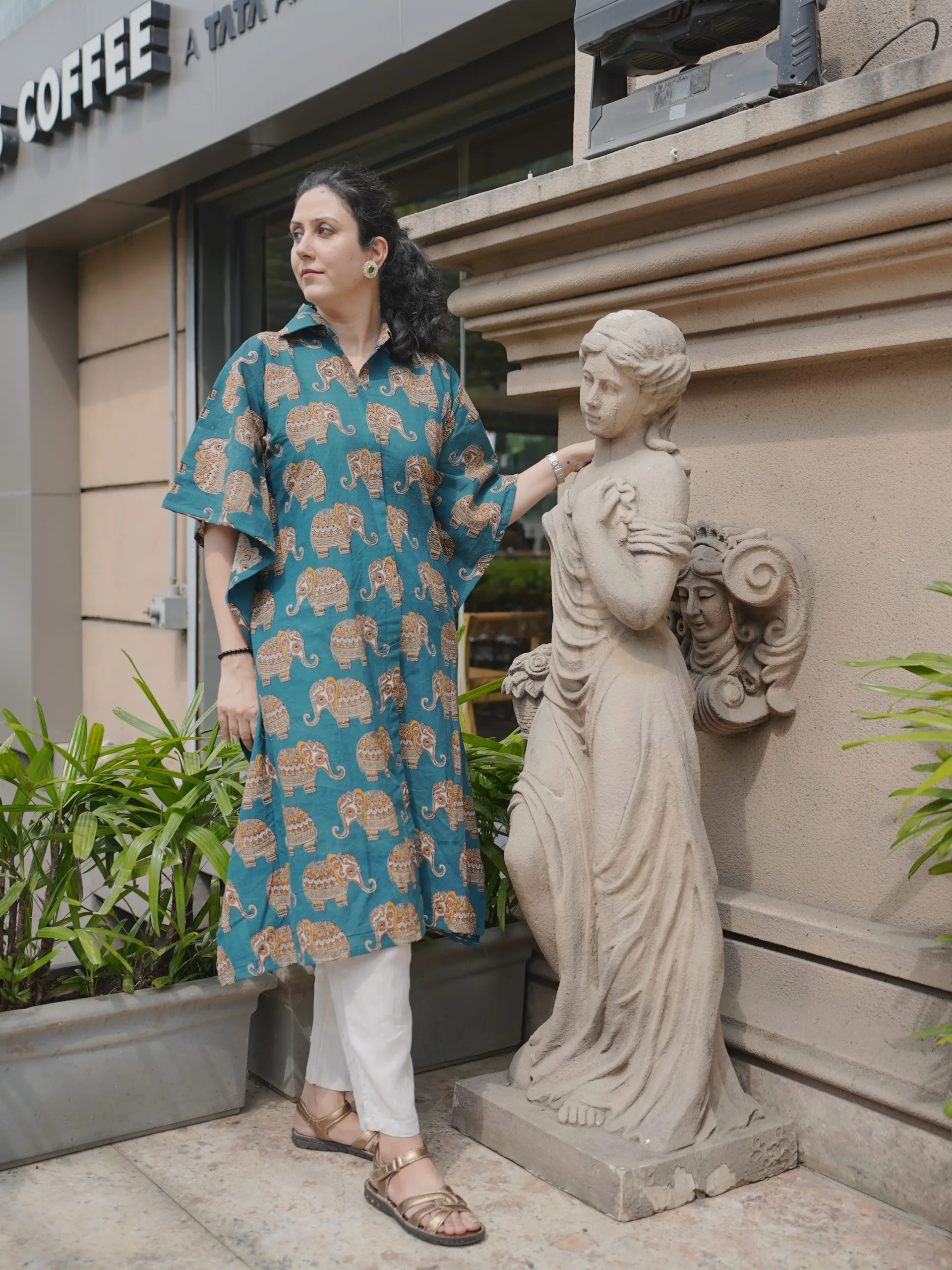 ZVE06864-min Handblock Kaftaan Dress - Image 4